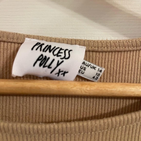 CLASSIC CROP TEE CAMEL - PRINCESS POLLY - Picture 4 of 4